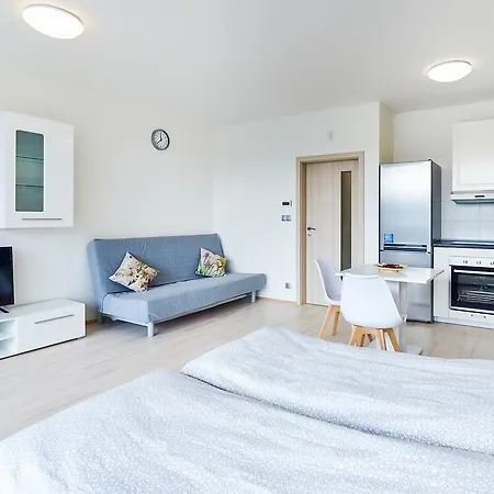 Nad Vltavou Apartment