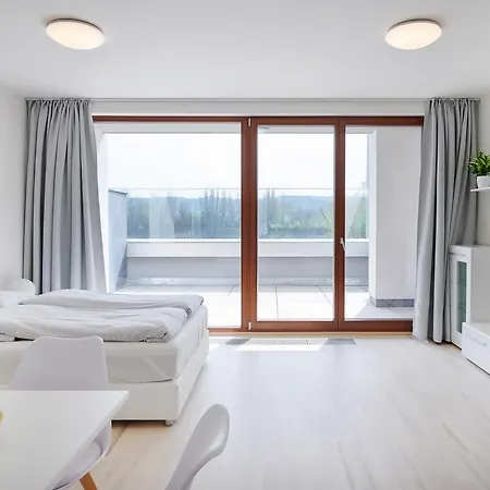 Nad Vltavou Apartment *